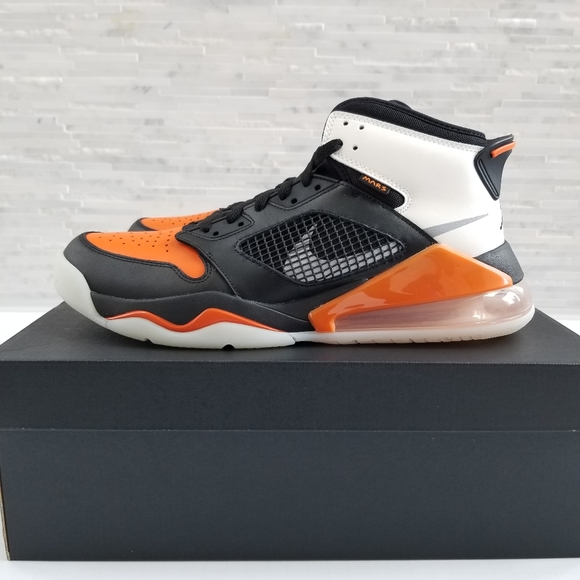 🛑SOLD🛑 New JORDAN Mars 270 Sneakers - Picture 3 of 8